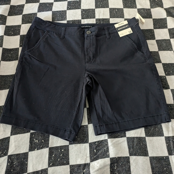 Aero Bermuda Size 12 Girls Blue Uniform Shorts Pack of 2 - Picture 4 of 7